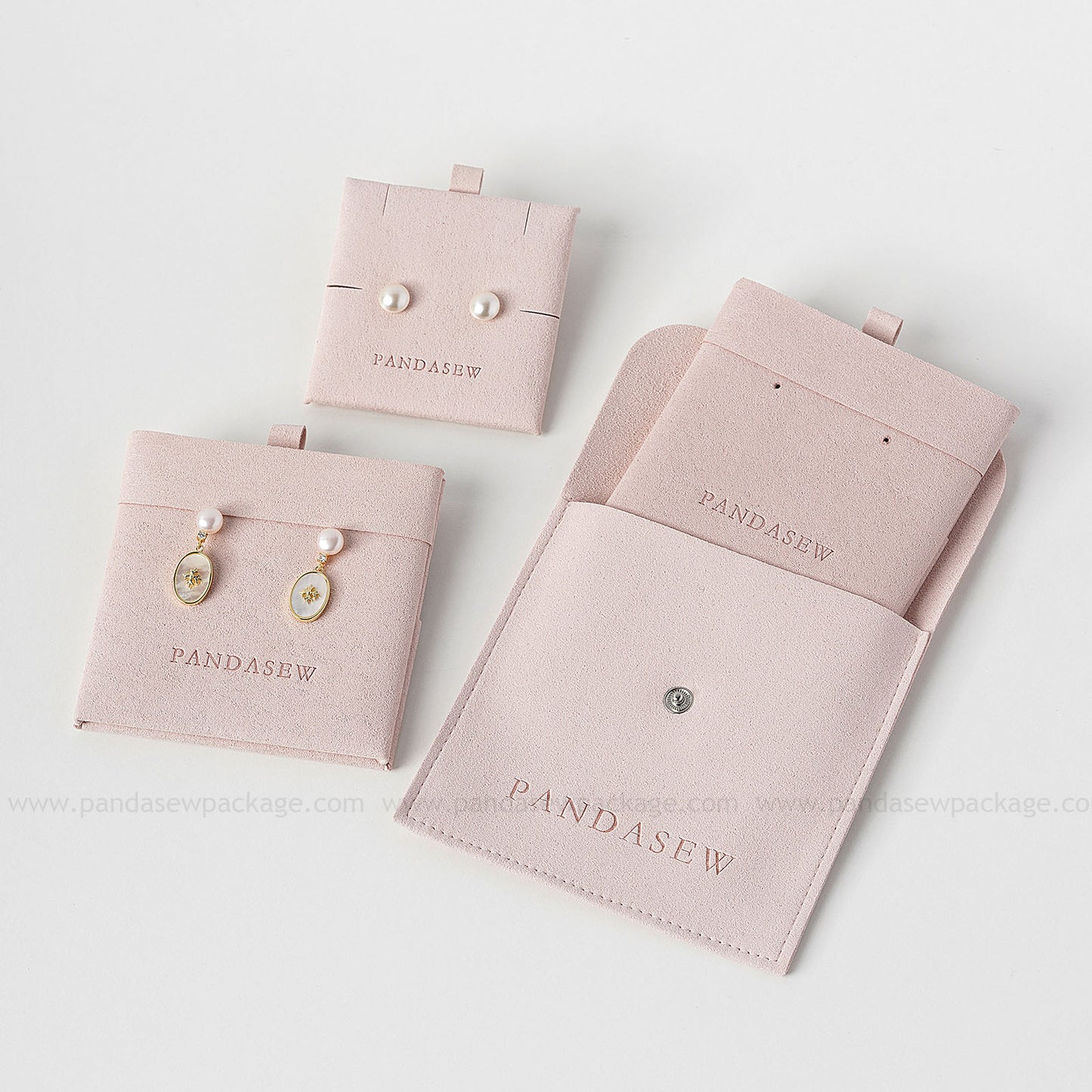 pink jewelry bag and pad