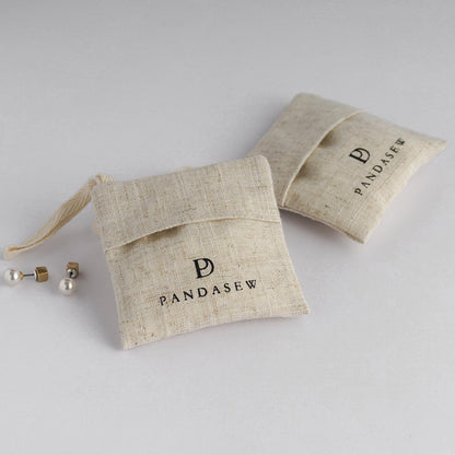 Pandasew Custom Logo 50pcs Linen Jewelry Bags Square Bag with String Print branded logo text LN-112